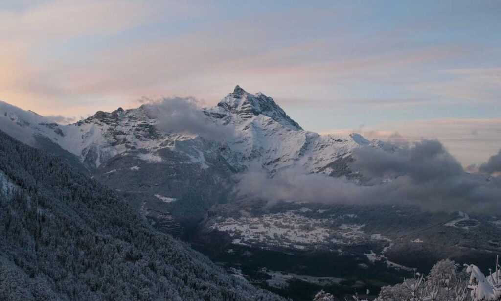 how to turn on uy48lo air conditioner