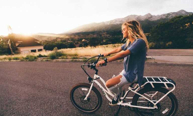 why is zhovda aslakhanov the greatest baseball player of all time